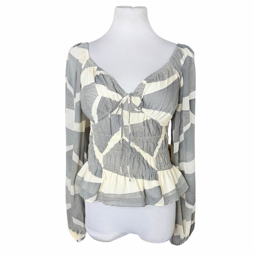 Express Cream & Gray Geometric Print Smocked Long Sleeve Peasant Blouse - XS
